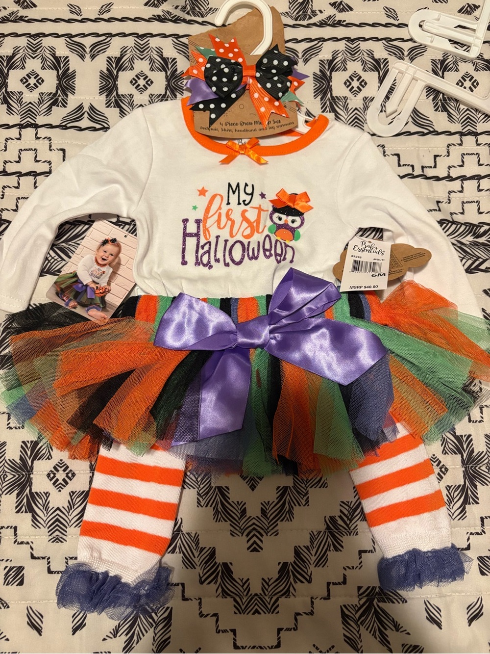 Baby Essentials Girls My First Halloween 4-Piece Bodysuit Skirt Headband Set 3M